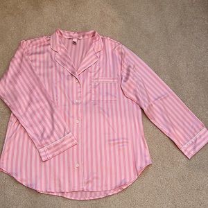 Victoria Secret pink and white stripe PJ set